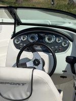 Professional boat cleaning service